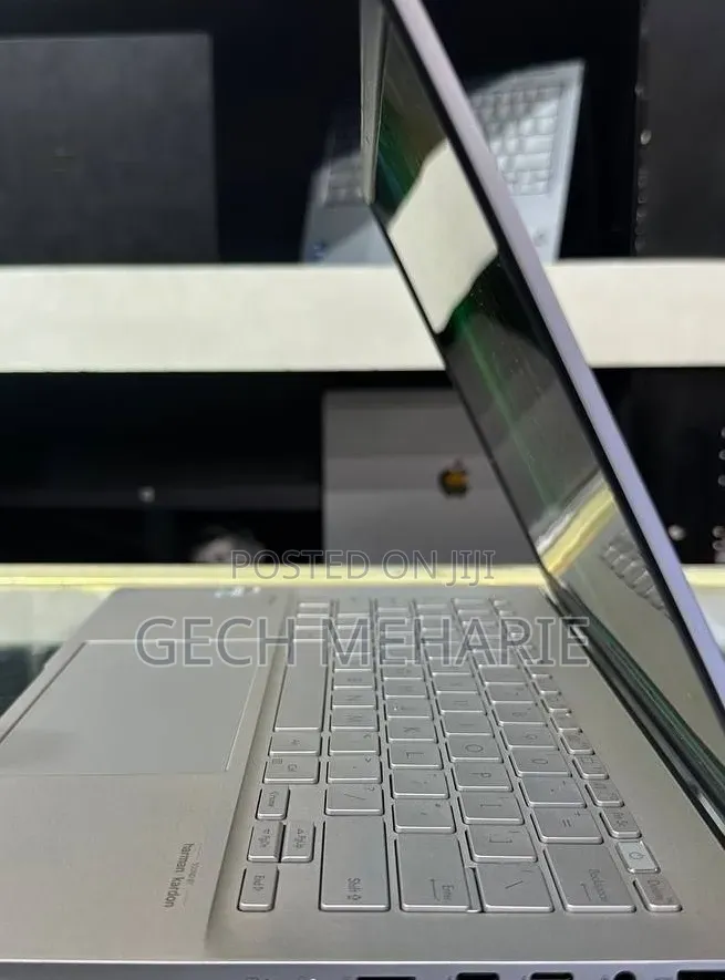 New Laptop Asus Zenbook S 14 OLED 16GB Intel Core i9 SSD 512GB