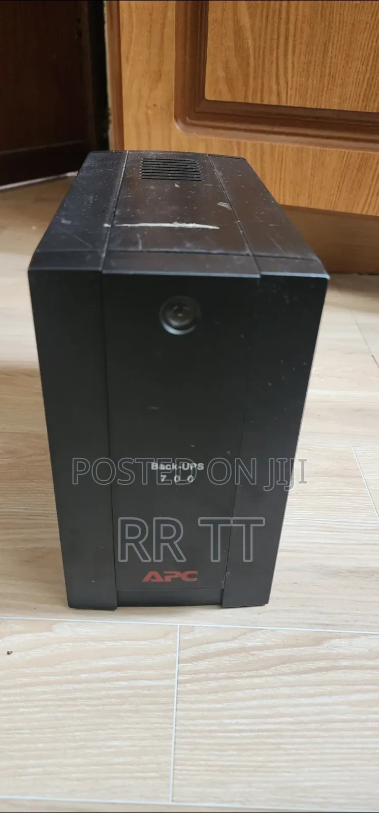 APC Ups 700va