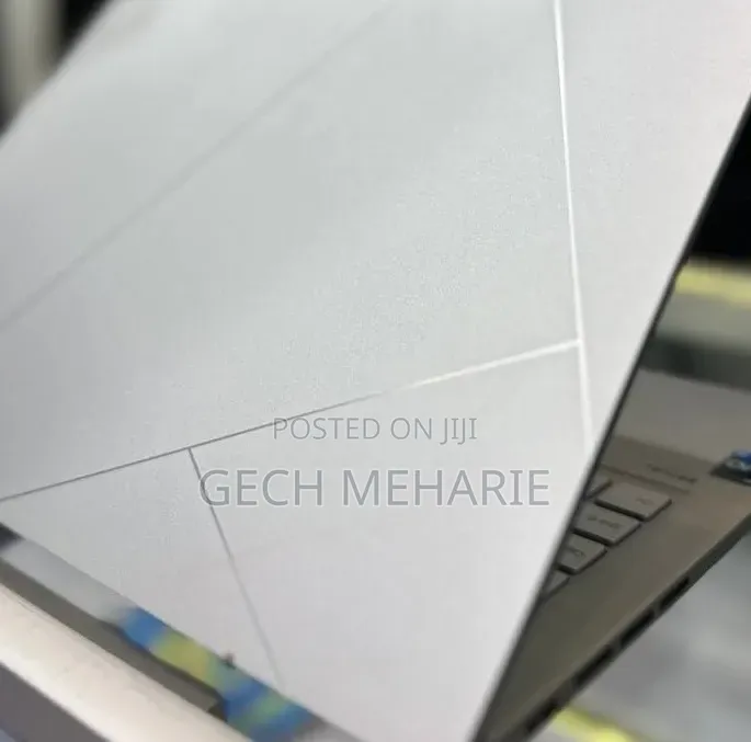 New Laptop Asus Zenbook S 14 OLED 16GB Intel Core i9 SSD 512GB