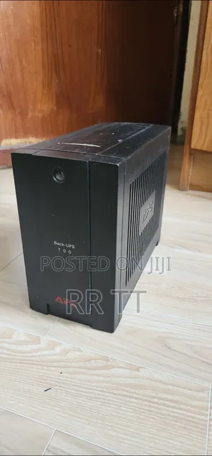 APC Ups 700va