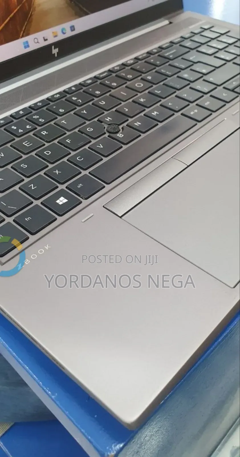 New Laptop HP ZBook Firefly G8 16GB Intel Core i7 SSD 512GB