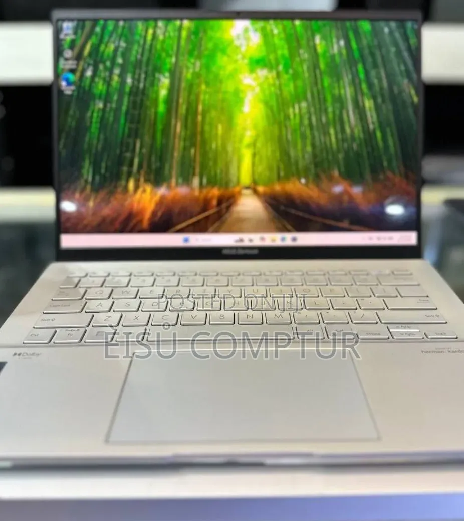 New Laptop Asus Zenbook 14 16GB Intel Core i9 SSD 512GB
