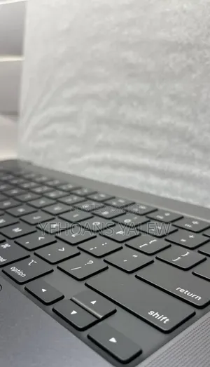 New Laptop Apple MacBook Pro 2024 M4 Max 48GB Apple M4 Max SSD 2T