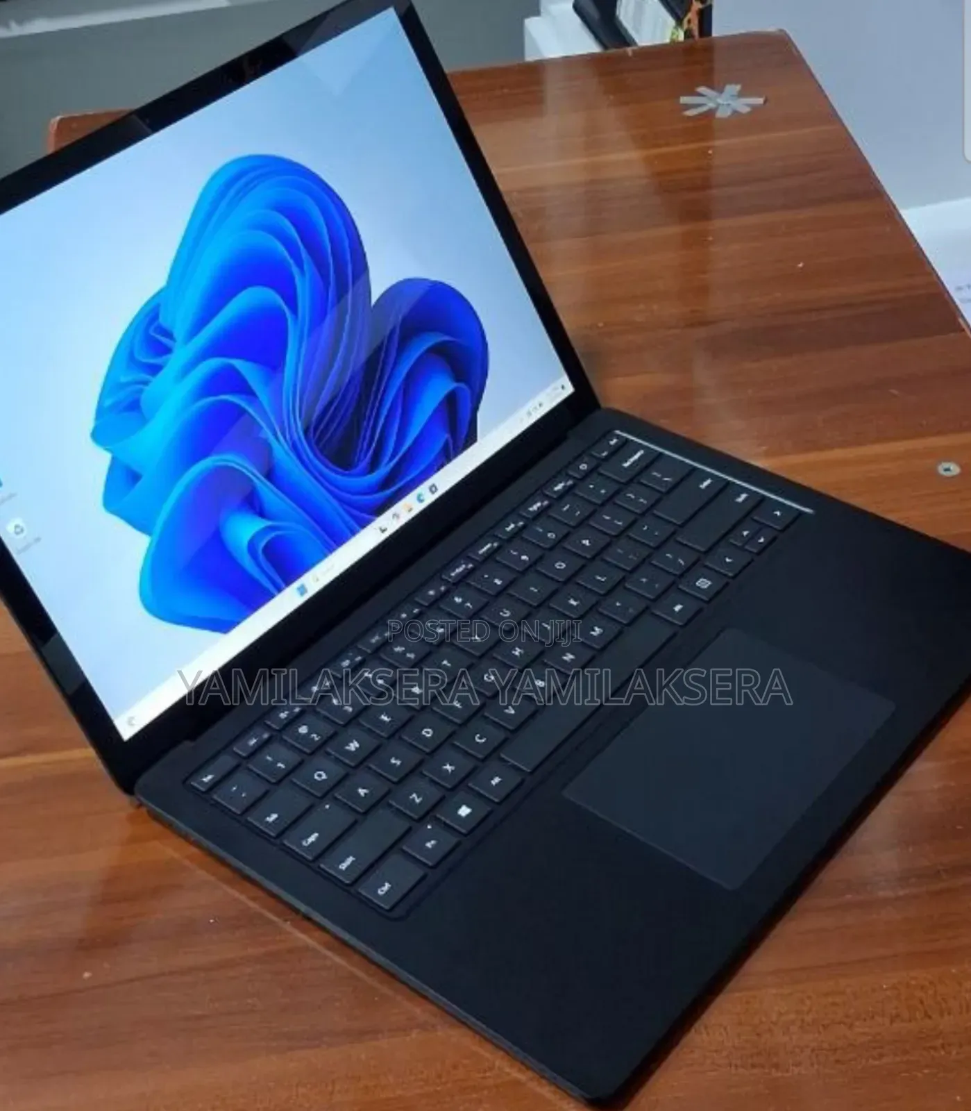 New Laptop Microsoft Surface Laptop 3 16GB Intel Core i7 SSD 256GB