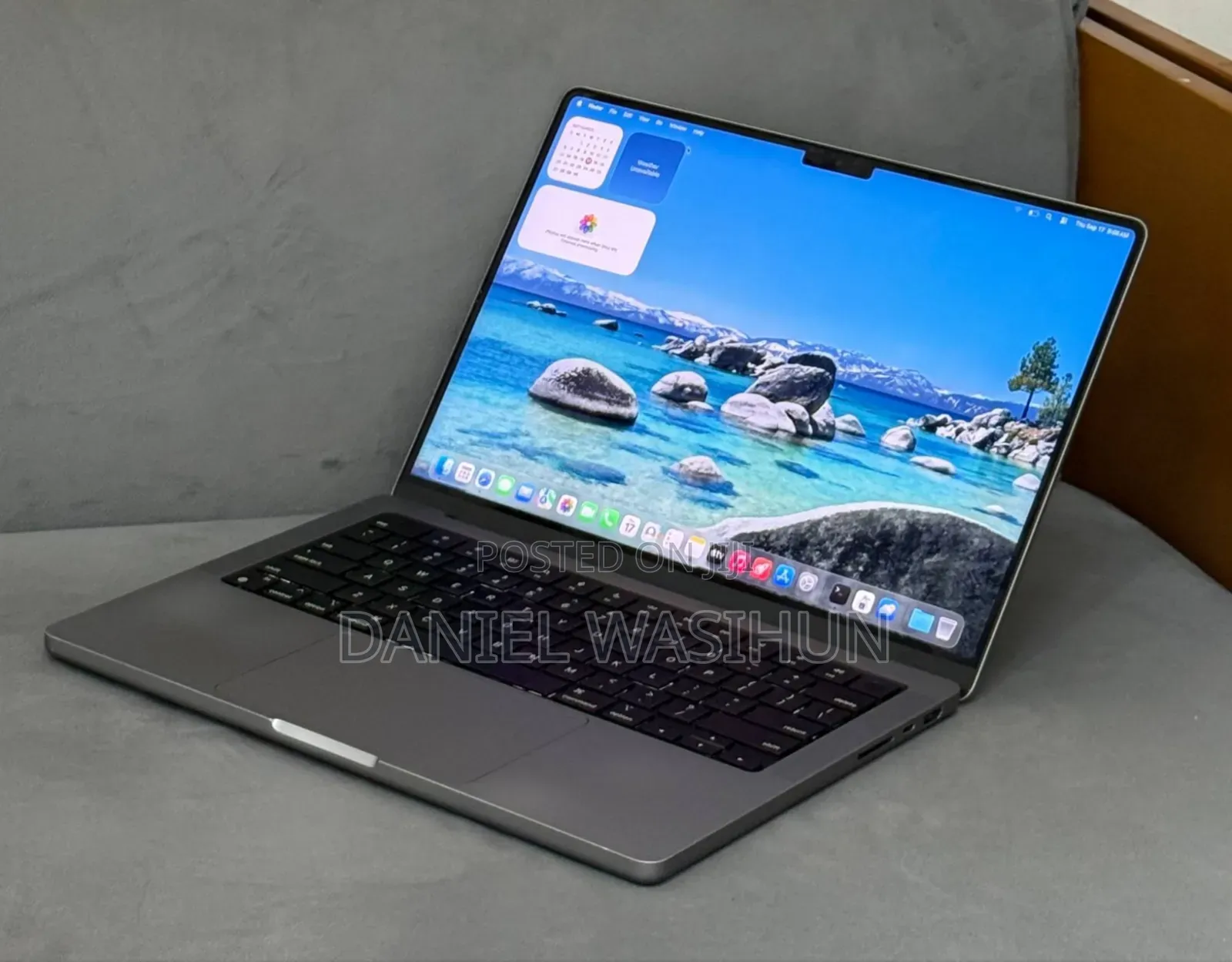 New Laptop Apple MacBook Pro 2021 M1 16GB Apple M1 Pro SSD 1T