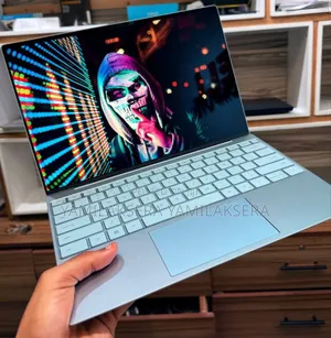 New Laptop Dell XPS 13 16GB Intel Core i7 SSD 512GB