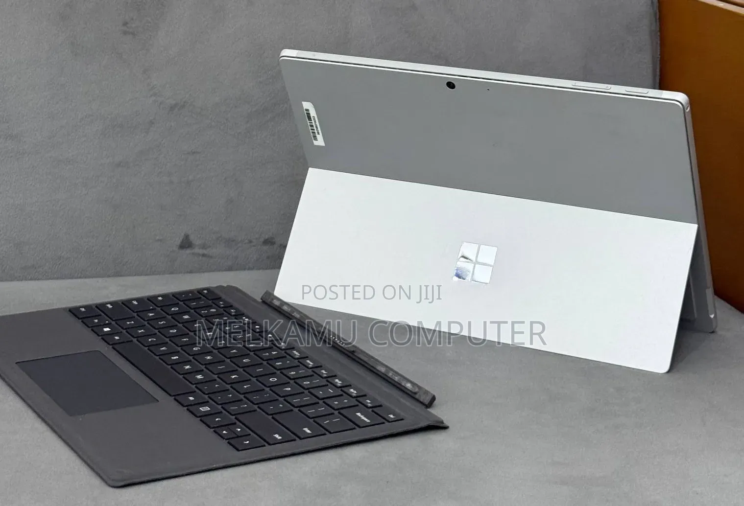 New Laptop Microsoft Surface Pro 7+ 16GB Intel Core i5 SSD 256GB