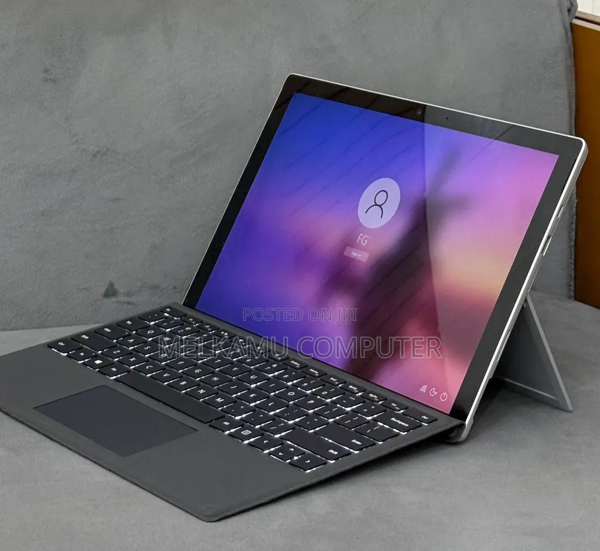 New Laptop Microsoft Surface Pro 7+ 16GB Intel Core i5 SSD 256GB