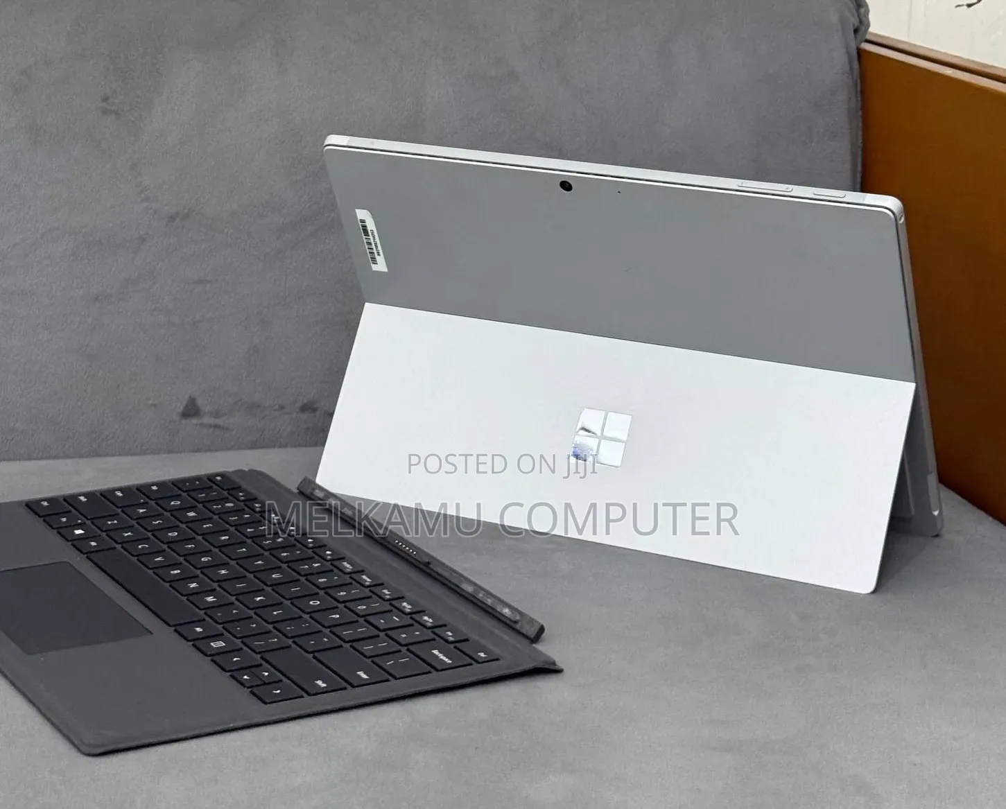 New Laptop Microsoft Surface Pro 7+ 16GB Intel Core i5 SSD 256GB