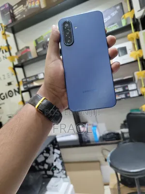New Samsung Galaxy A17 5G 128 GB Blue