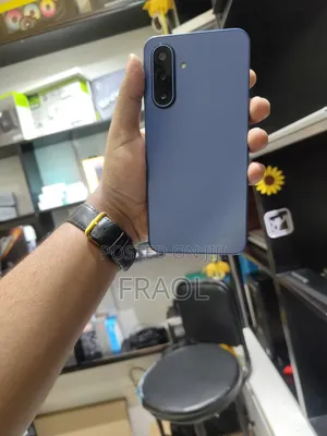 New Samsung Galaxy A17 5G 128 GB Blue