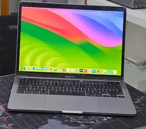 New Laptop Apple MacBook 2020 8GB Apple M1 SSD 256GB
