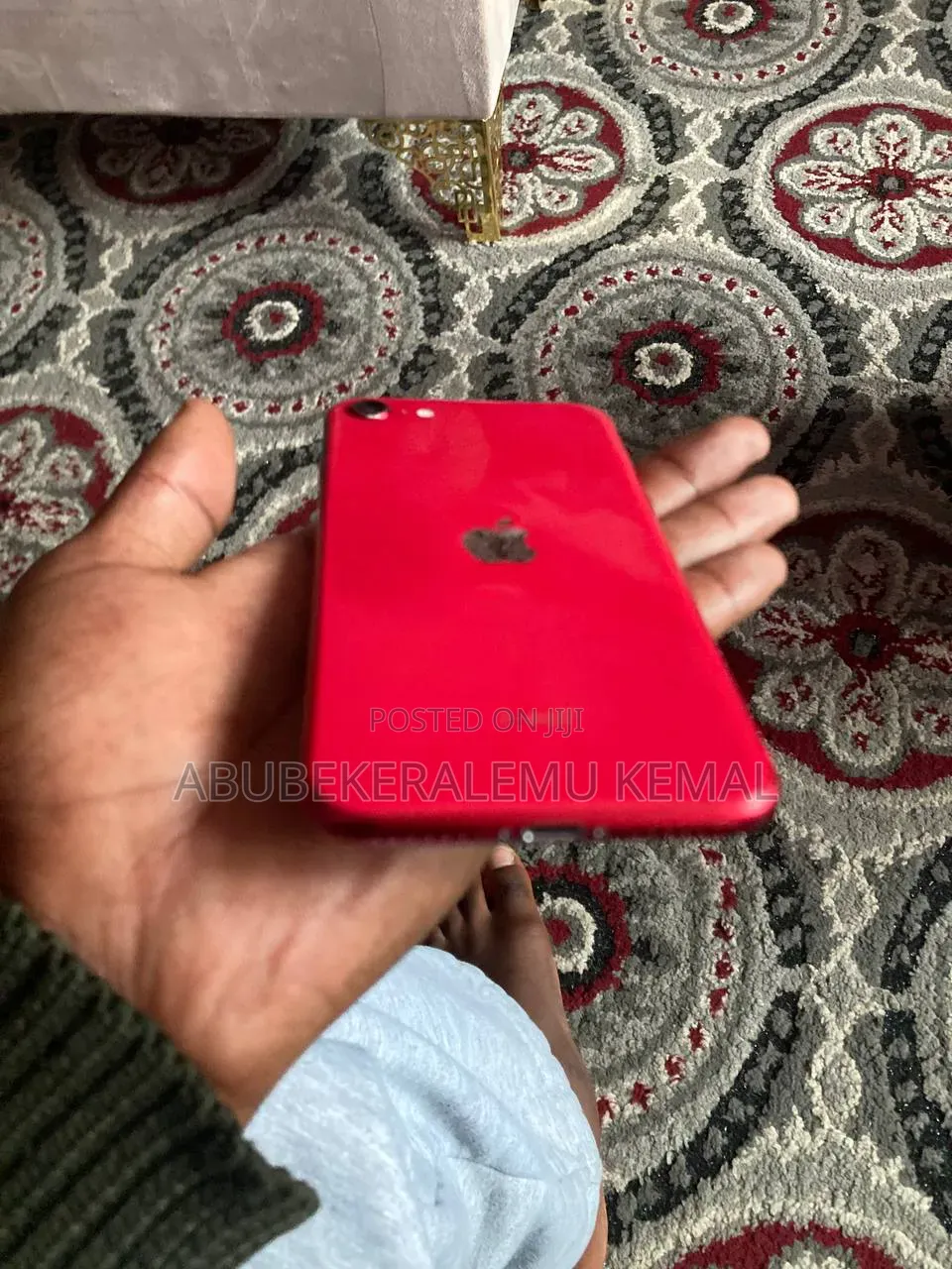 Apple iPhone SE (2022) 64 GB Red