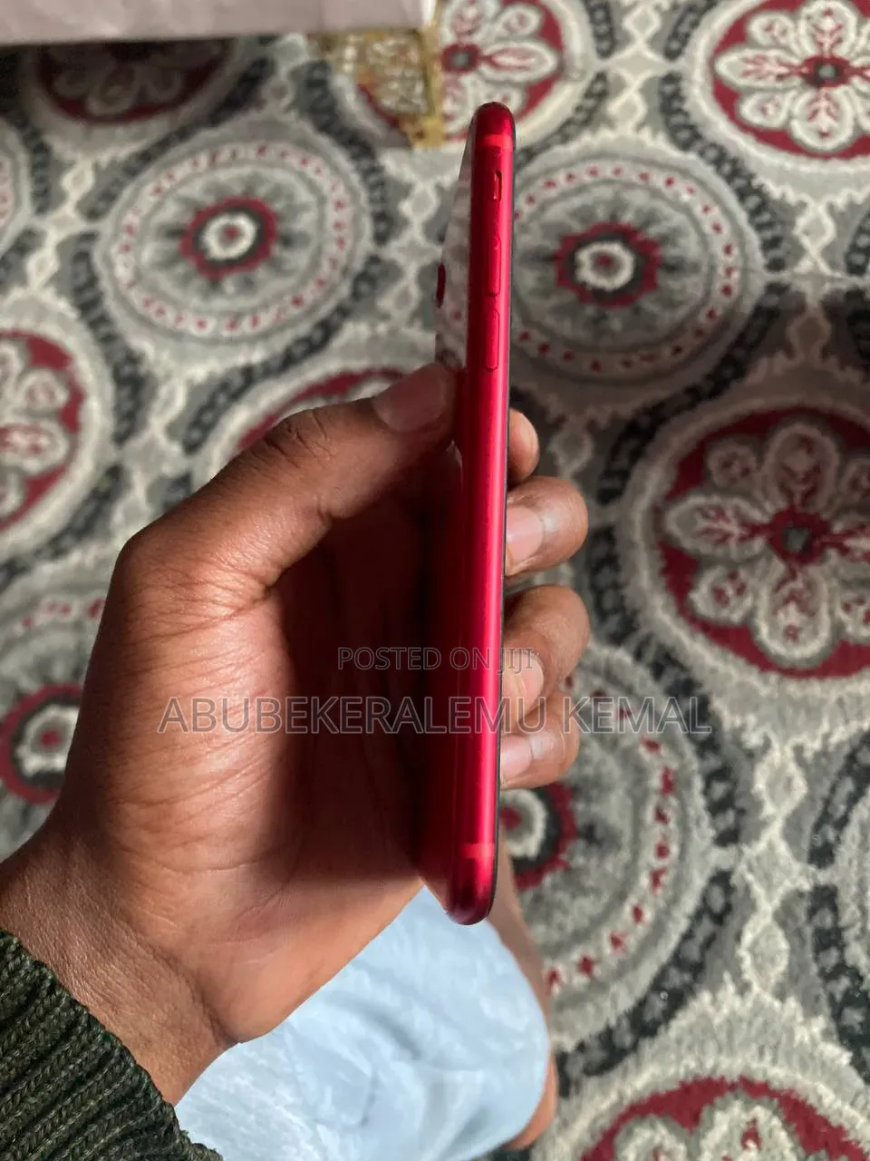 Apple iPhone SE (2022) 64 GB Red