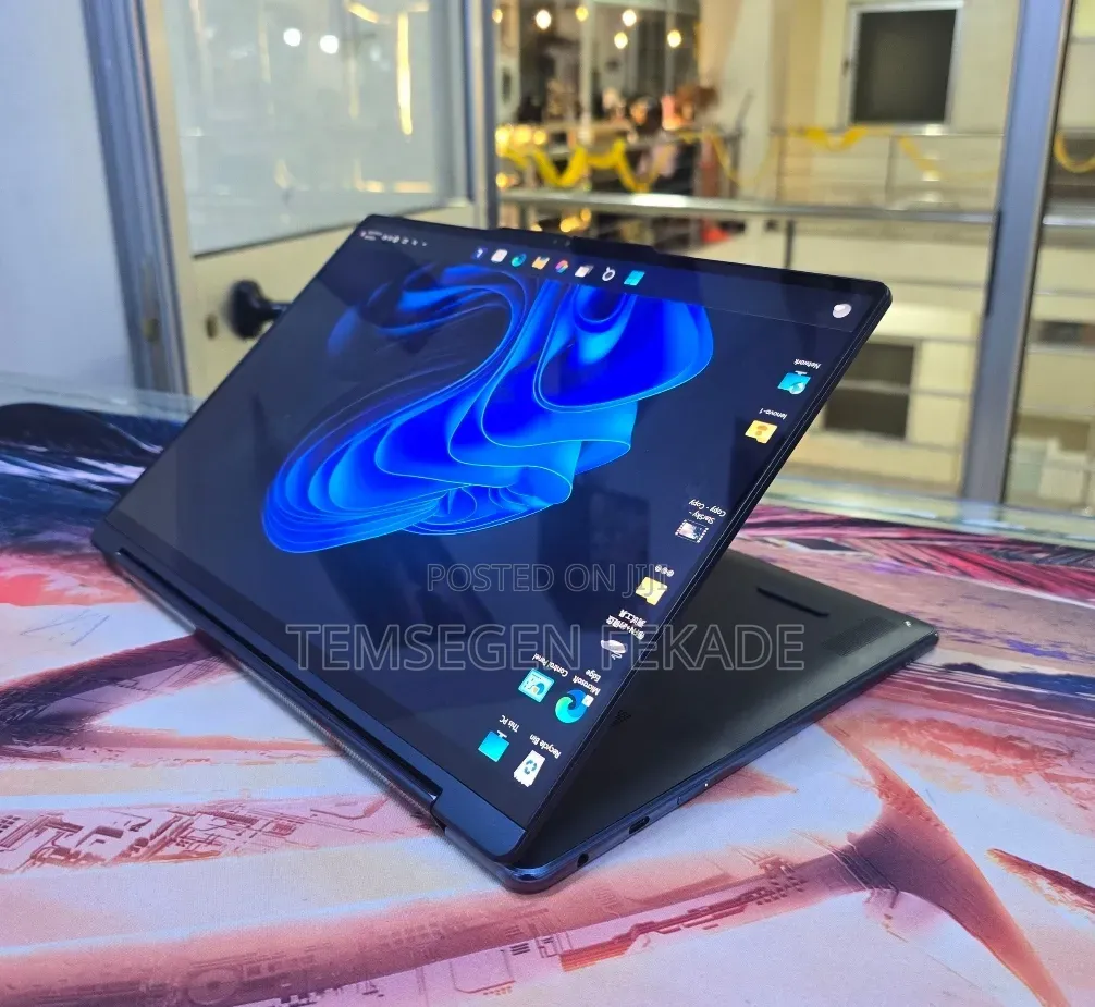New Laptop Lenovo Yoga 9 32GB Intel Core Ultra 7 SSD 1T