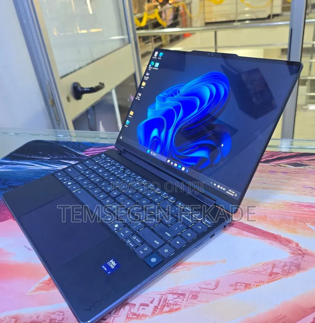 New Laptop Lenovo Yoga 9 32GB Intel Core Ultra 7 SSD 1T