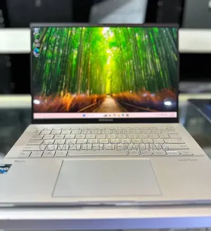 New Laptop Asus Zenbook 14 16GB Intel Core i9 SSD 512GB