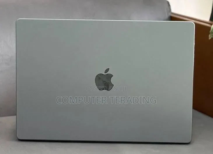 New Laptop Apple MacBook Pro 2021 M1 16GB Apple M1 SSD 512GB