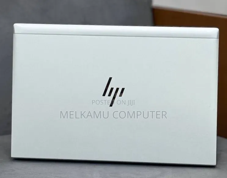 New Laptop HP EliteBook 830 G7 8GB Intel Core i5 SSD 512GB