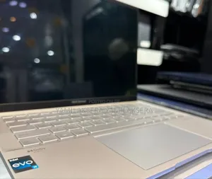 New Laptop Asus Zenbook 14 16GB Intel Core i9 SSD 512GB