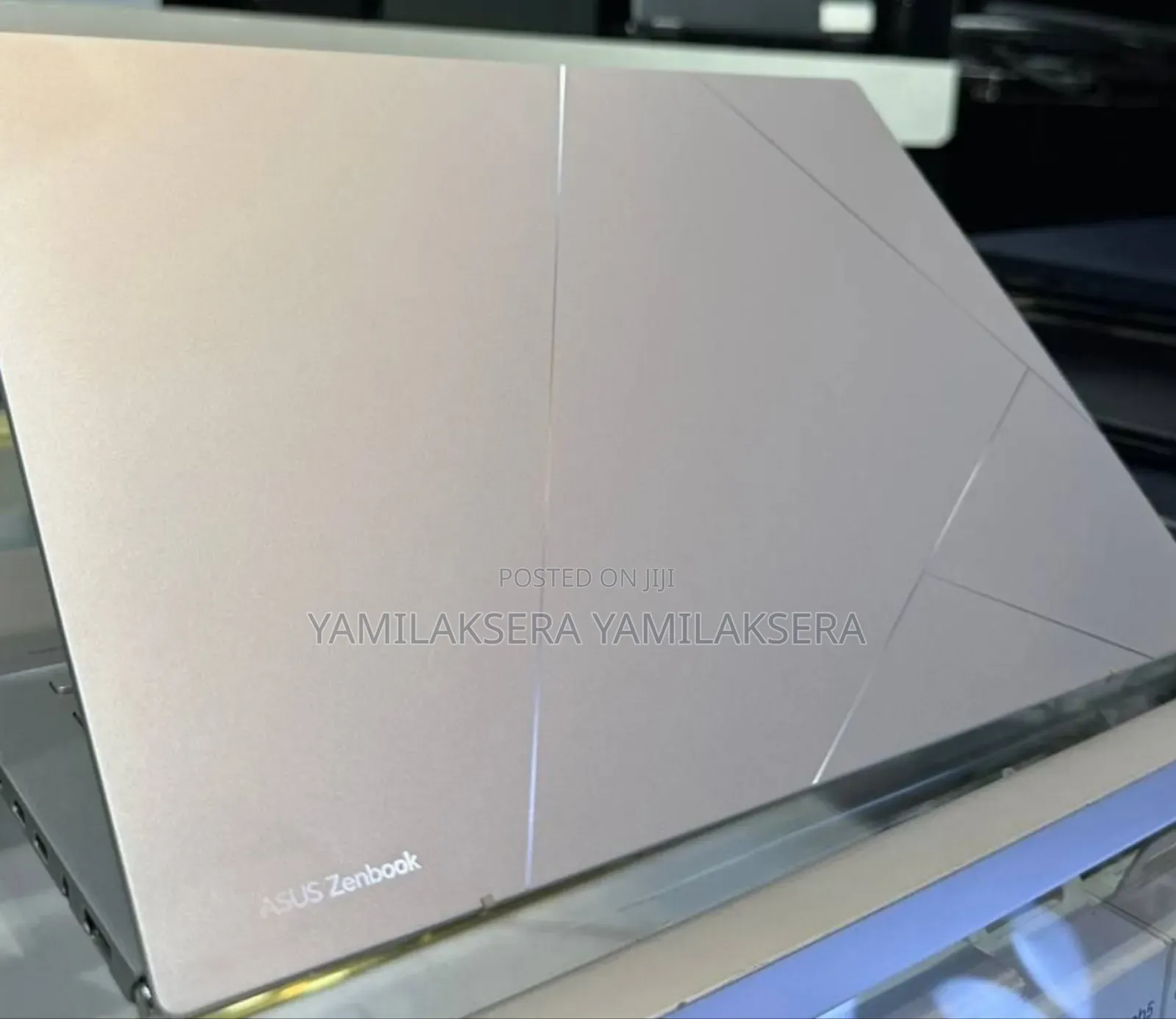 New Laptop Asus Zenbook 14 16GB Intel Core i9 SSD 512GB