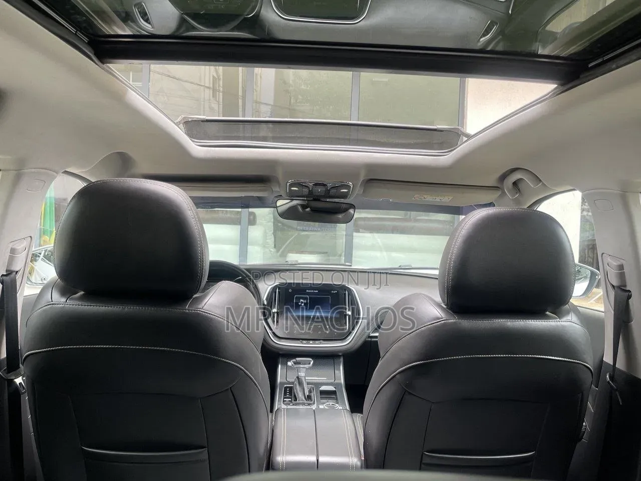 Jetour X70 1.5 7-Seater FWD 2022 White