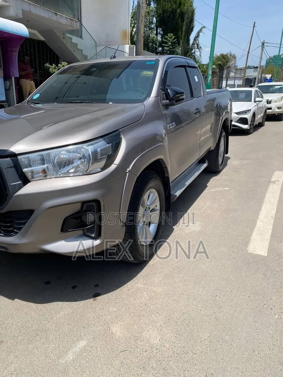 Toyota Hilux 2020 Gray