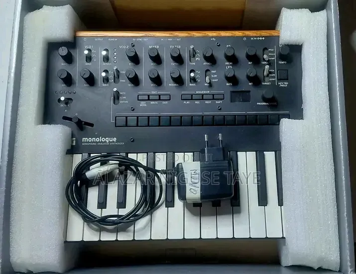 Korg Monoloung Synthesizer