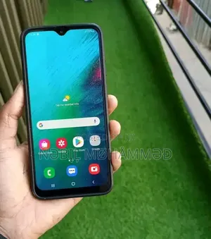 Samsung Galaxy A20 32 GB Black