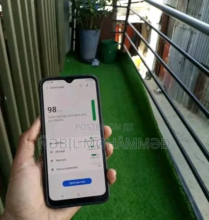 Samsung Galaxy A20 32 GB Black