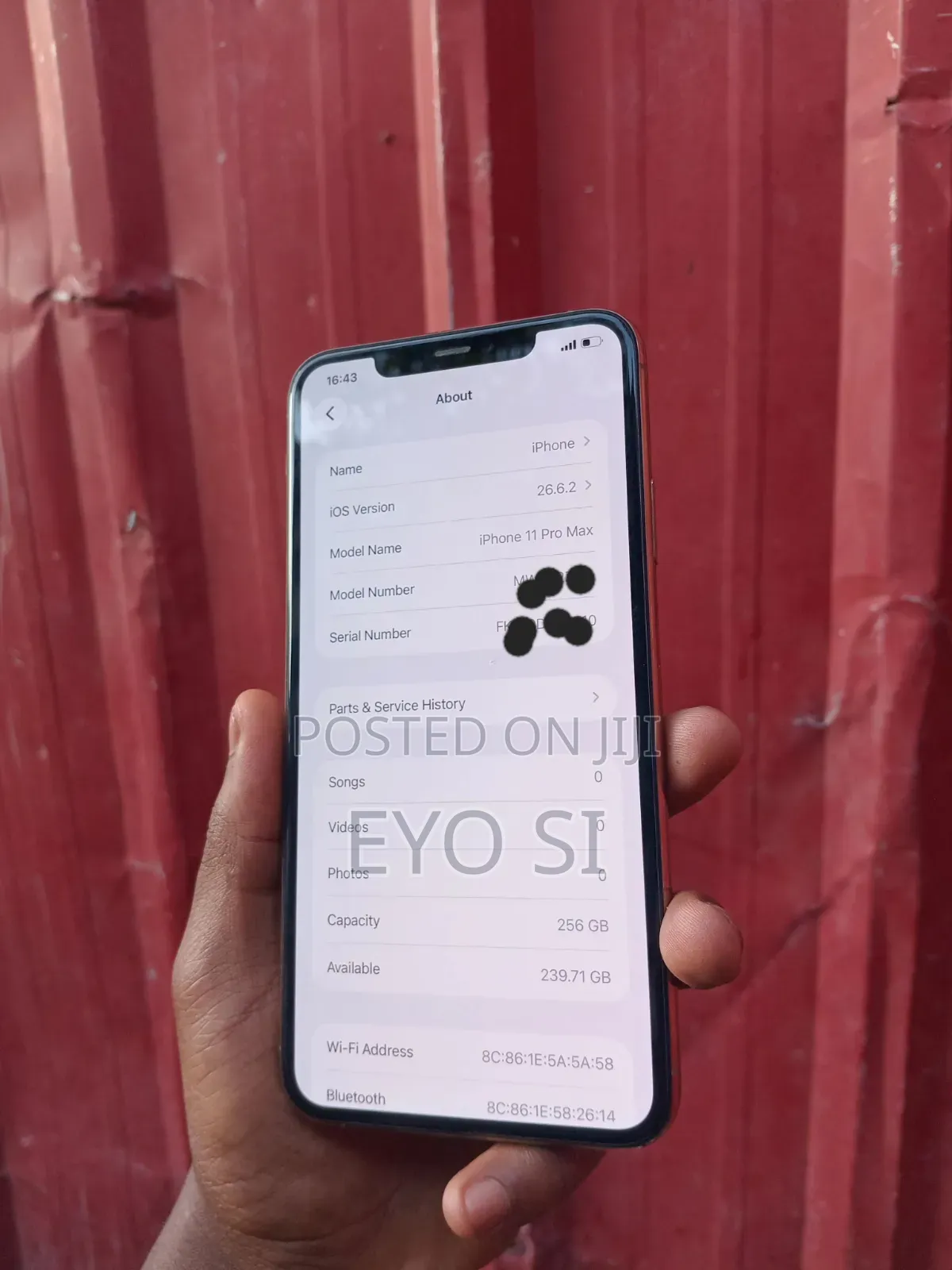 New Apple iPhone 11 Pro Max 256 GB Gold