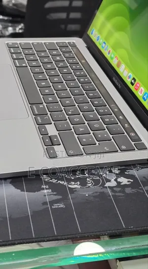 New Laptop Apple MacBook 8GB SSD 256GB