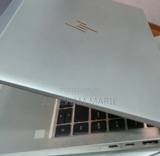 New Laptop HP EliteBook 845 G8 16GB Intel Core i7 SSD 512GB