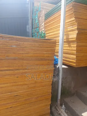 Plywood, ሞራሌ, ጣወላ, ኮምበርሳቶ ሁሉም አለ