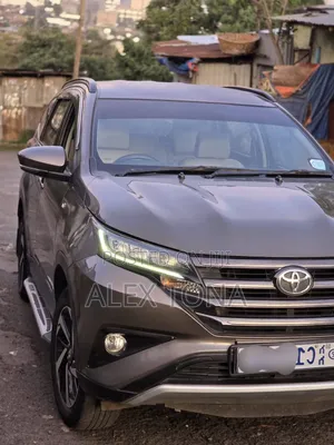 Toyota Rush 2021 Gray