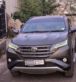 Toyota Rush 2021 Gray