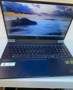 New Laptop HP Victus 15 16GB AMD Ryzen 5 SSD 512GB