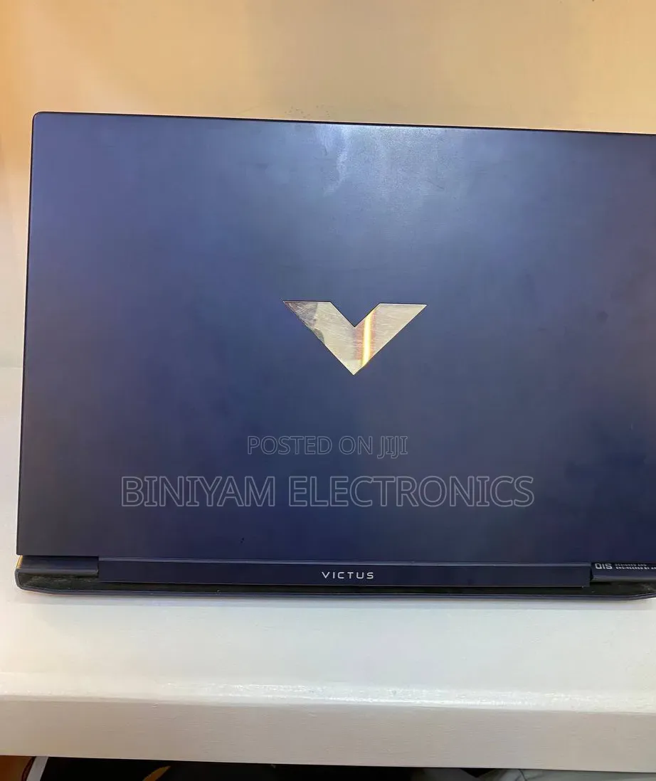 New Laptop HP Victus 15 16GB AMD Ryzen 5 SSD 512GB