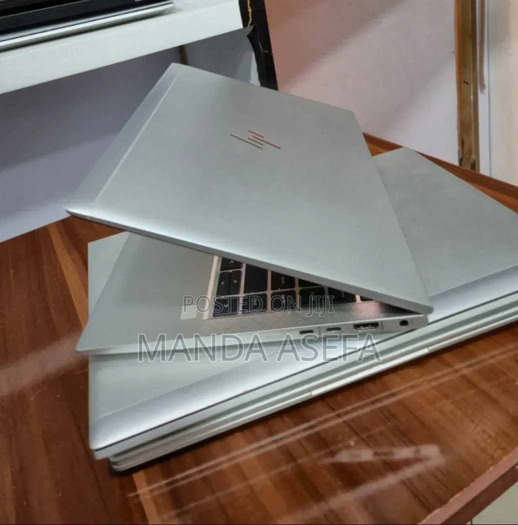 New Laptop HP EliteBook 845 G8 16GB AMD Ryzen 7 SSD 512GB