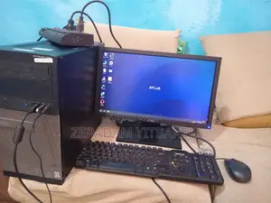 Desktop Computer Dell 4GB Intel Core i5 HDD 500GB