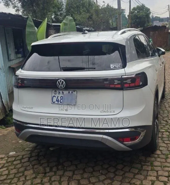Volkswagen ID.6 2023
