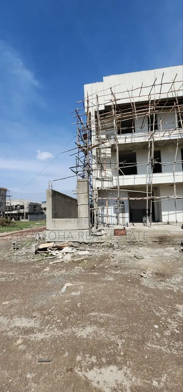 4bdrm Villa in Enyi Real Estate, Nifas Silk-Lafto for sale