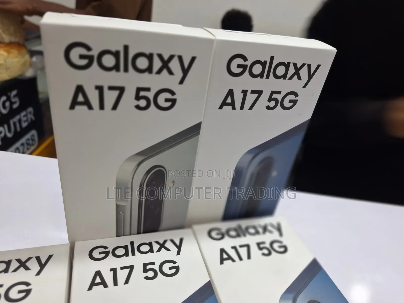 New Samsung Galaxy A17 5G 256 GB