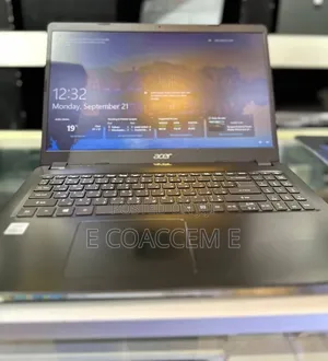 Laptop Acer 4GB Intel Core i3 HDD+SSD 1T