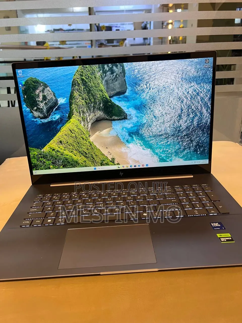 New Laptop HP Envy 17 16GB Intel Core Ultra 7 SSD 1T