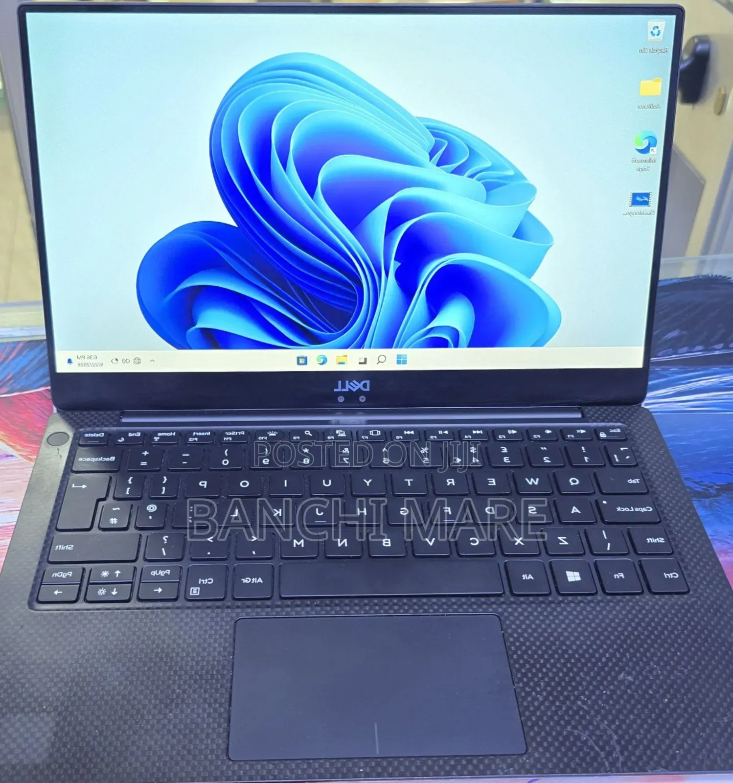 New Laptop Dell XPS 13 8GB Intel Core i7 SSD 256GB