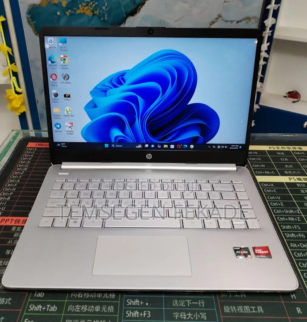 New Laptop HP Stream Notebook 8GB AMD Ryzen 5 SSD 512GB
