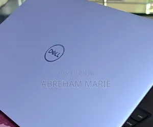 New Laptop Dell XPS 13 8GB Intel Core i7 SSD 256GB