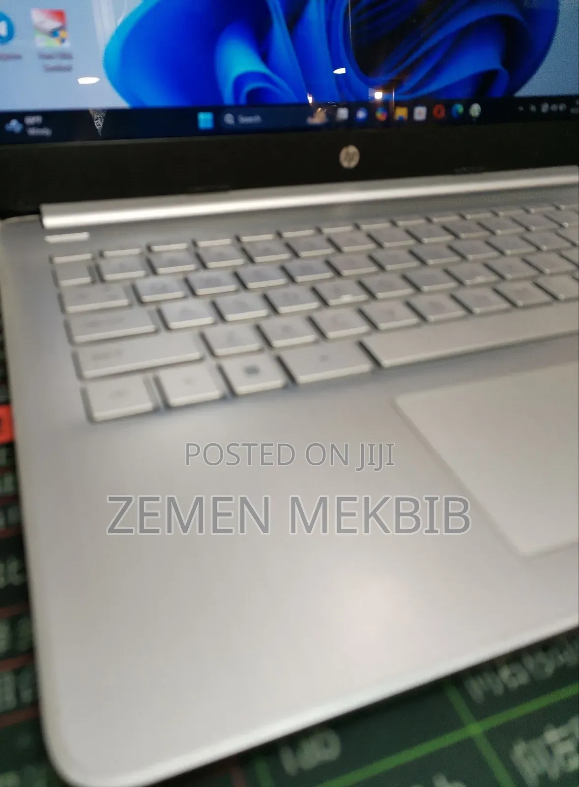 New Laptop HP 8GB AMD Ryzen 5 SSD 512GB