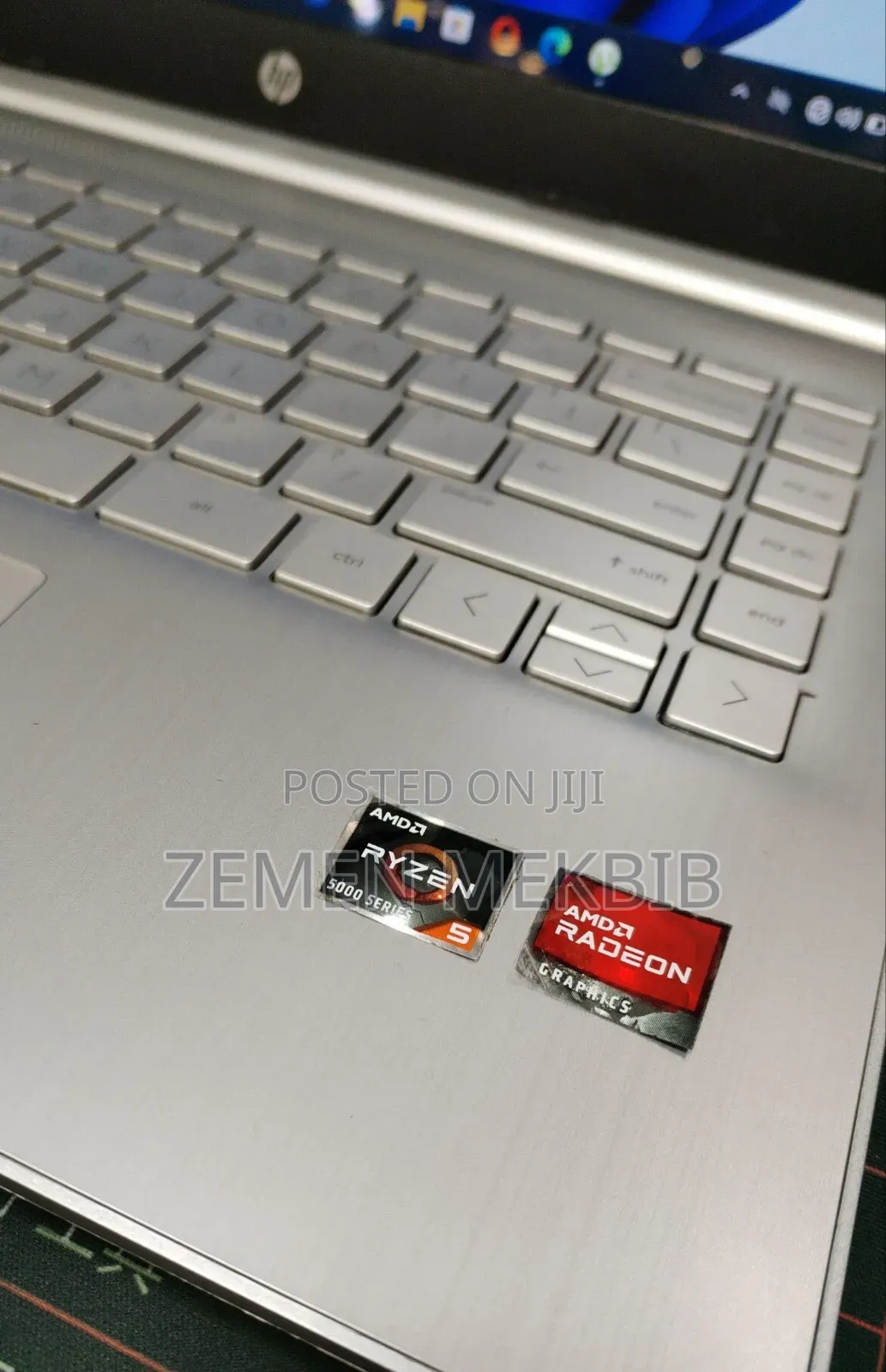 New Laptop HP 8GB AMD Ryzen 5 SSD 512GB